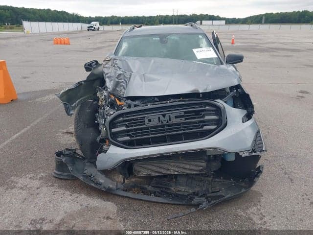 2021 GMC TERRAIN FWD SLE 13