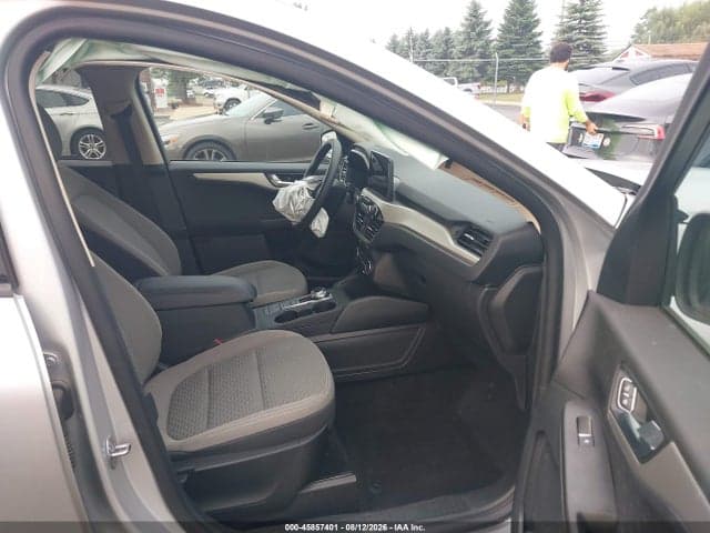 2020 FORD ESCAPE SE 5