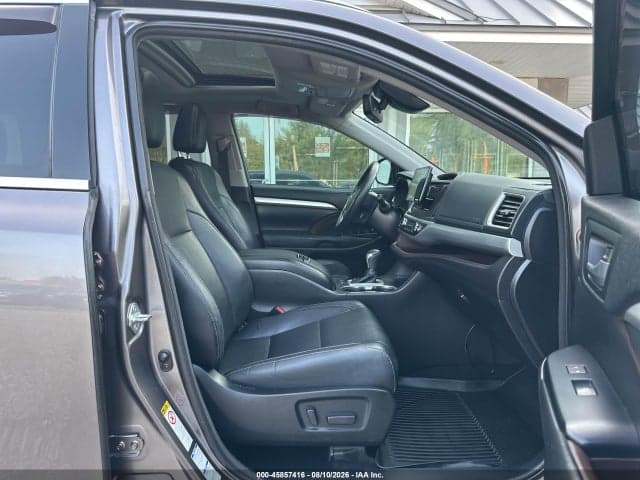 2018 TOYOTA HIGHLANDER XLE 5