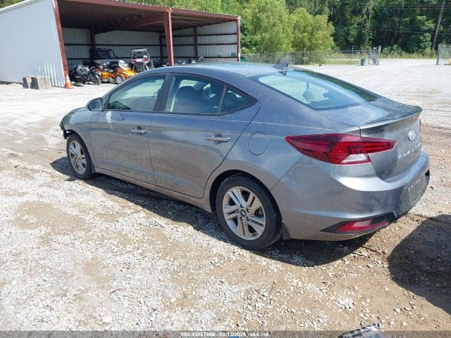 2019 HYUNDAI ELANTRA SEL 3