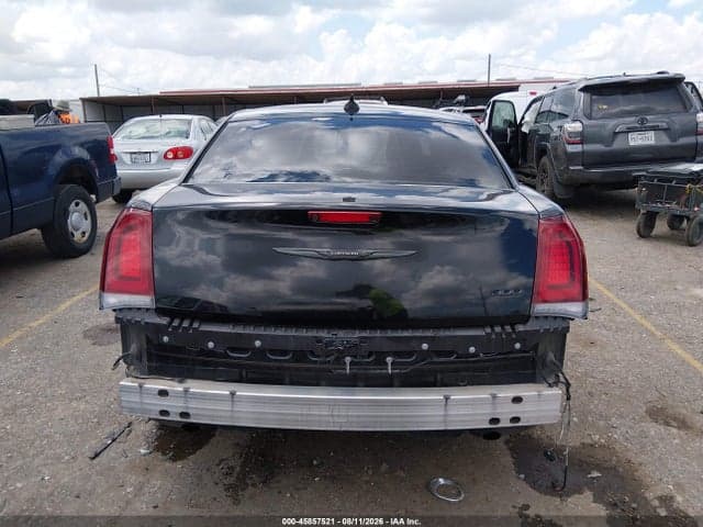 2022 CHRYSLER 300 TOURING 17