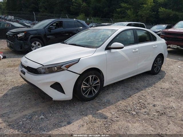 2024 KIA FORTE LXS 2