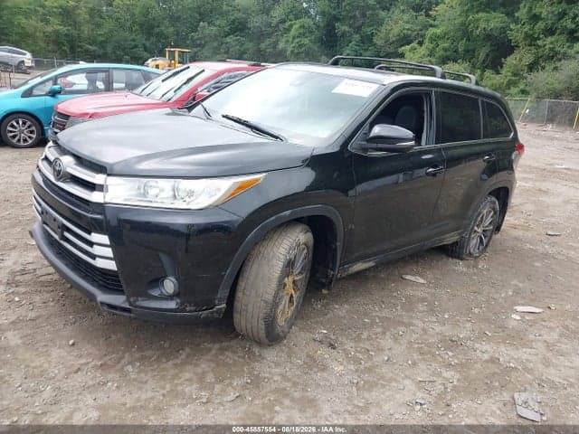2019 TOYOTA HIGHLANDER XLE 2