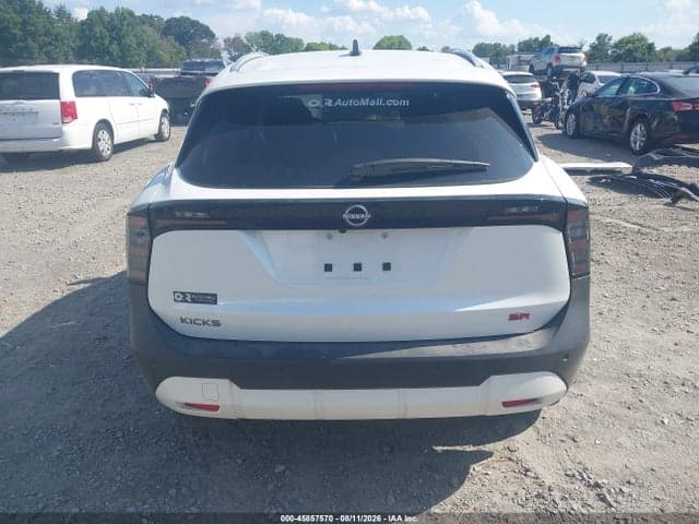 2026 NISSAN KICKS SR 17
