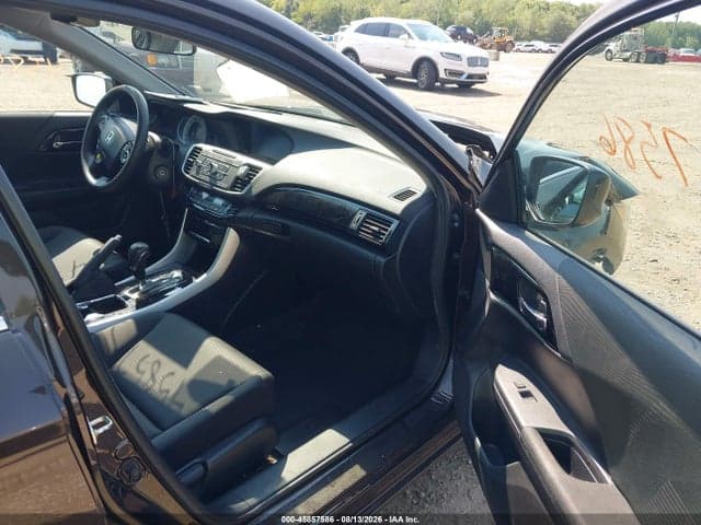 2017 HONDA ACCORD LX 5