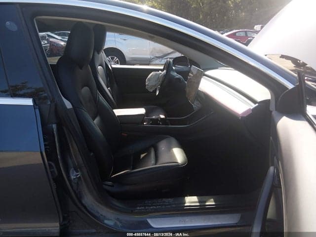 2018 TESLA MODEL 3 LONG RANGE/PERFORMANCE 5