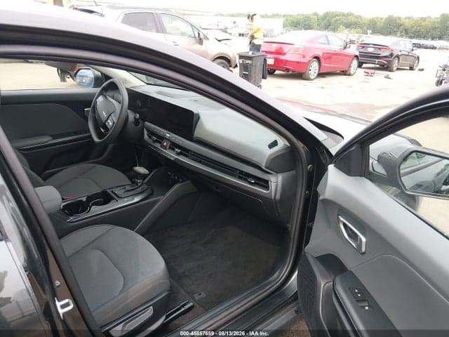 2026 KIA K4 LXS 5