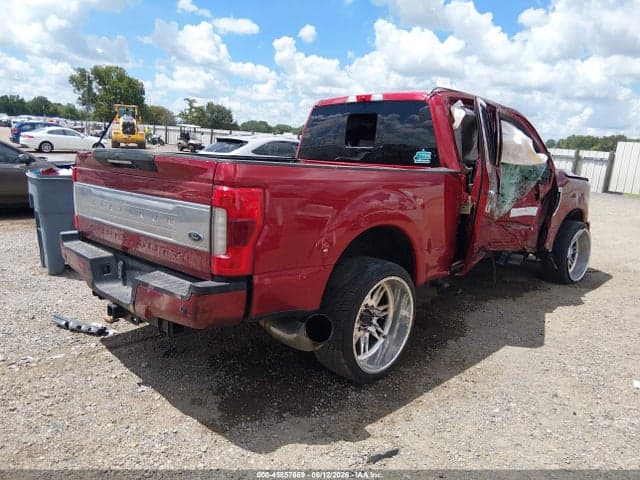 2017 FORD F-250 PLATINUM 4