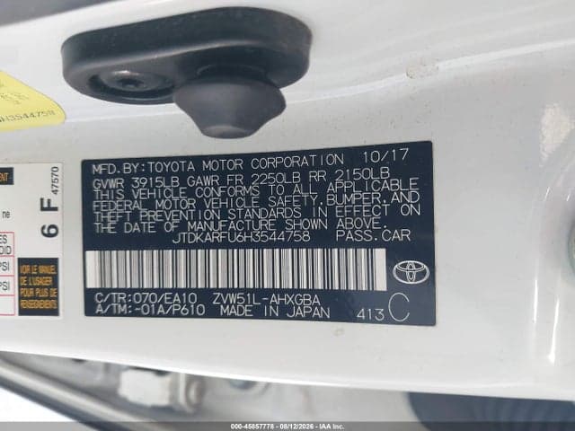 2017 TOYOTA PRIUS FOUR 9
