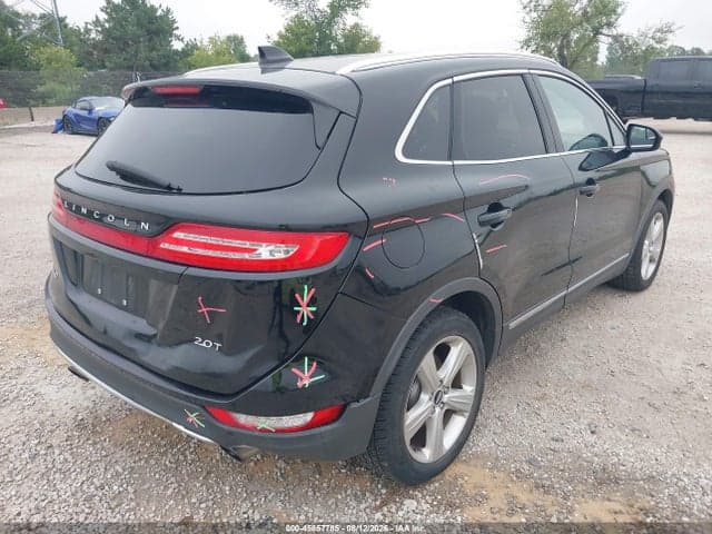 2017 LINCOLN MKC PREMIERE 4
