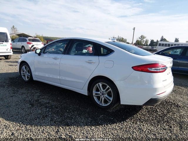2019 FORD FUSION SE 3