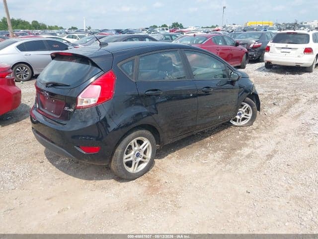 2017 FORD FIESTA SE 4
