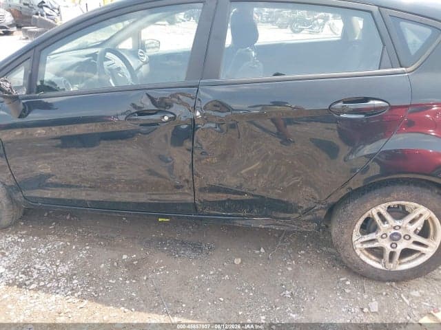 2017 FORD FIESTA SE 6