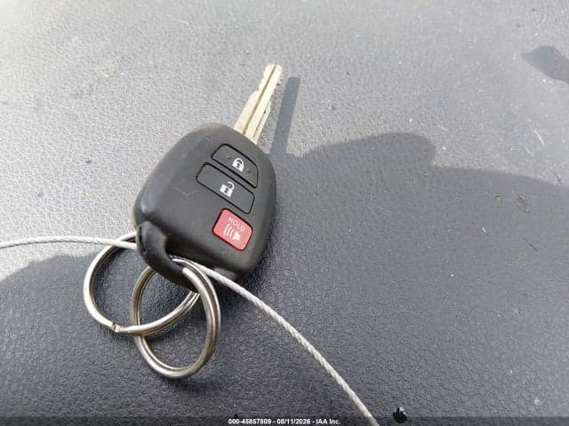 2017 TOYOTA RAV4 LE 11