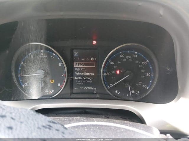 2017 TOYOTA RAV4 LE 7