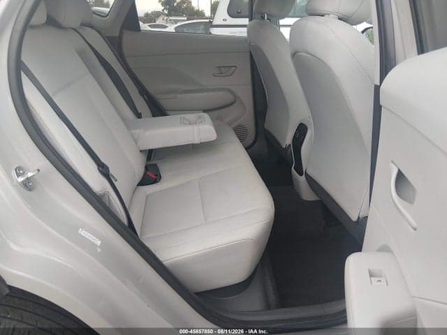 2024 HYUNDAI KONA SEL 8