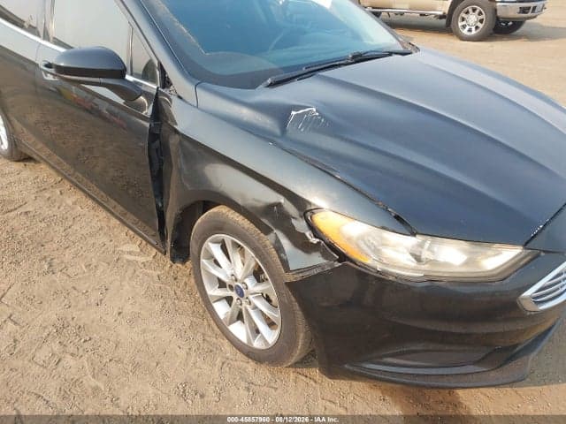 2017 FORD FUSION SE 18