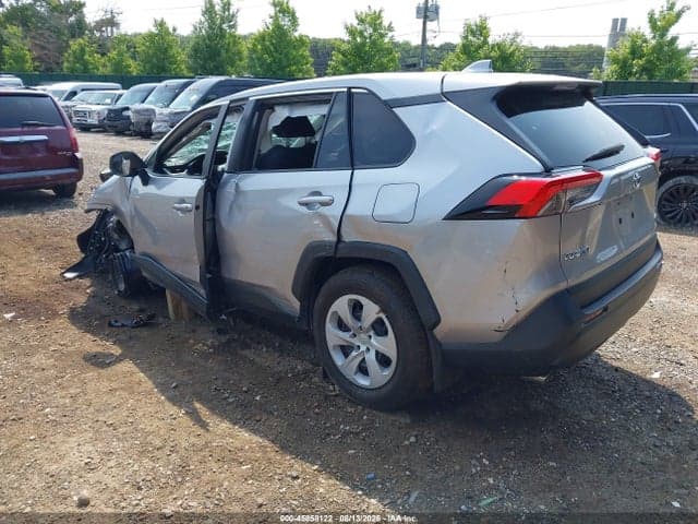 2023 TOYOTA RAV4 LE 3