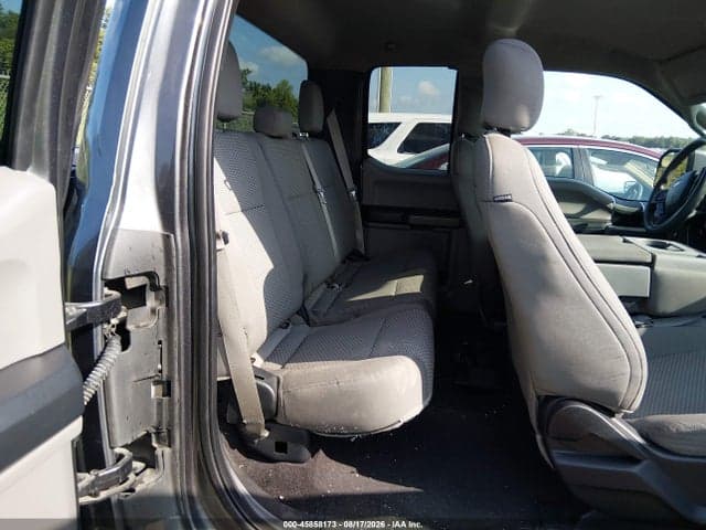 2017 FORD F-150 XLT 8