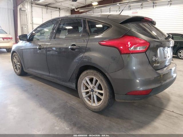 2017 FORD FOCUS SE 3