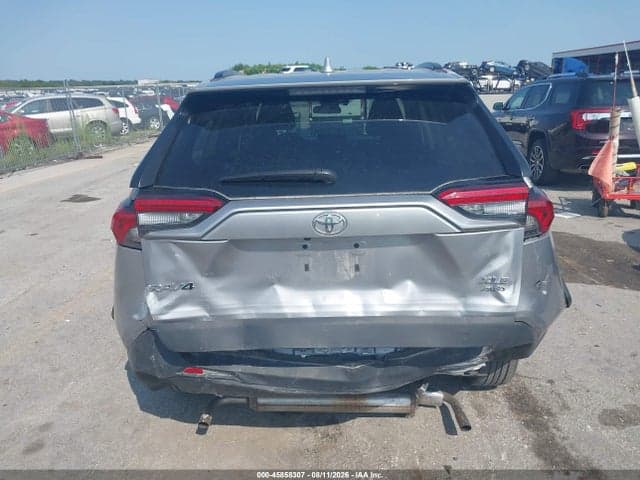 2024 TOYOTA RAV4 XLE 16