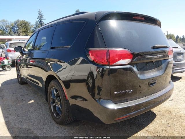 2018 CHRYSLER PACIFICA TOURING L 3
