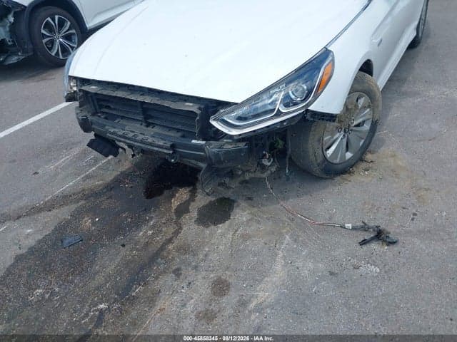 2019 HYUNDAI SONATA HYBRID SE 6