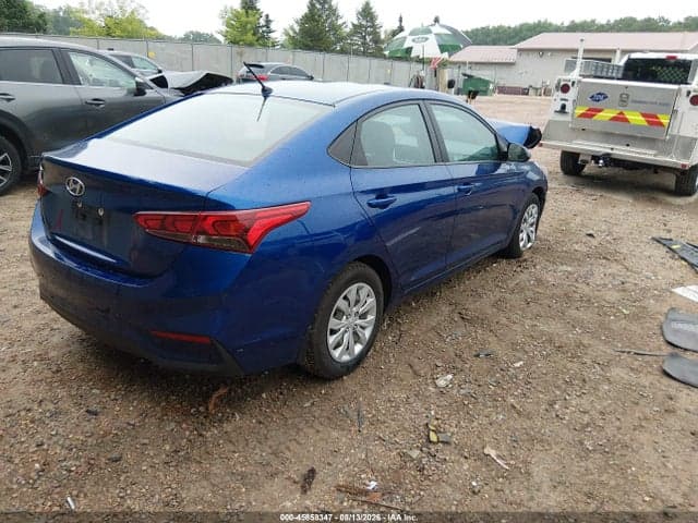 2021 HYUNDAI ACCENT SE 4