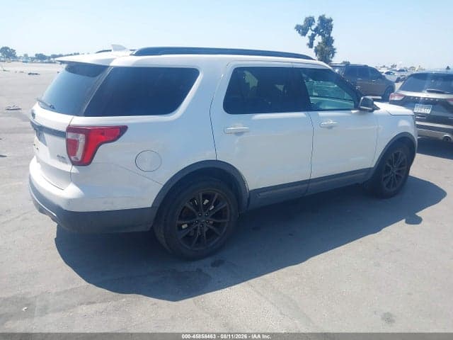2017 FORD EXPLORER XLT 4
