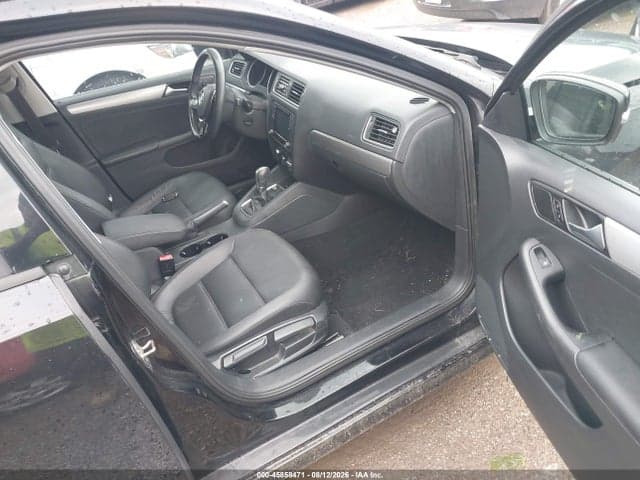 2017 VOLKSWAGEN JETTA SE 5