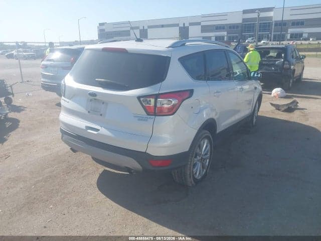 2017 FORD ESCAPE TITANIUM 4