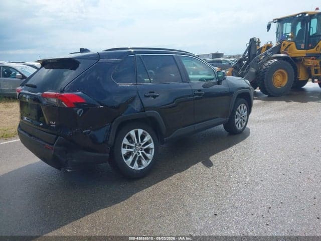 2025 TOYOTA RAV4 XLE PREMIUM 4