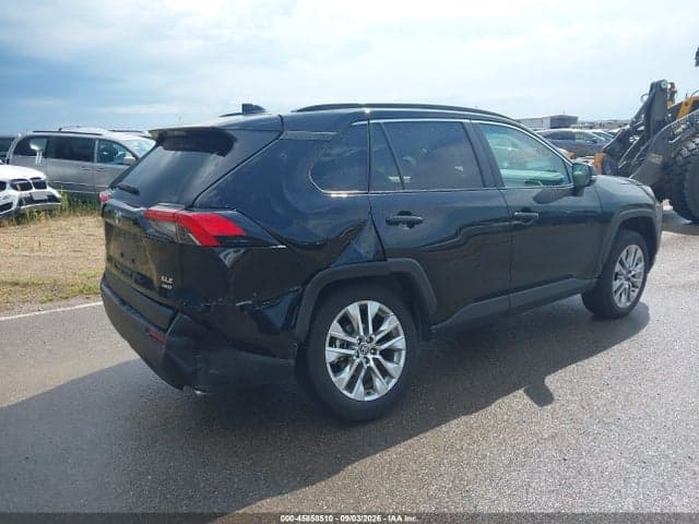 2025 TOYOTA RAV4 XLE PREMIUM 6