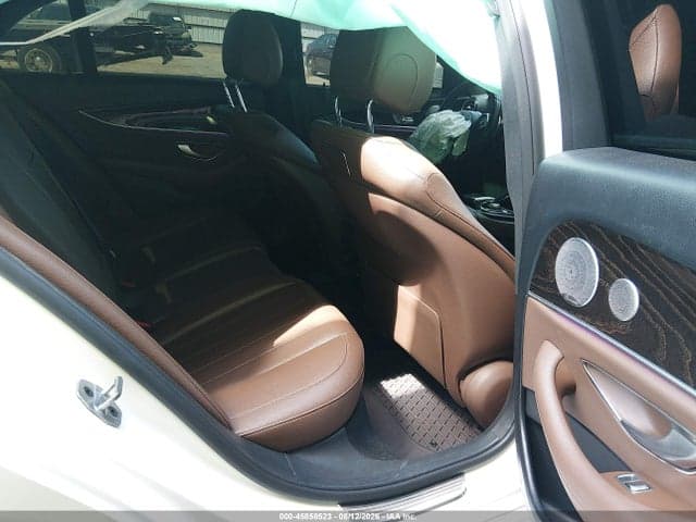 2019 MERCEDES-BENZ E 300 8