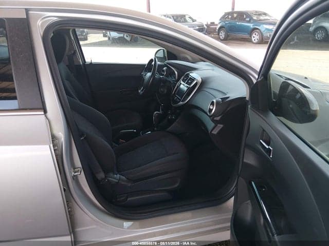 2017 CHEVROLET SONIC LT AUTO 5