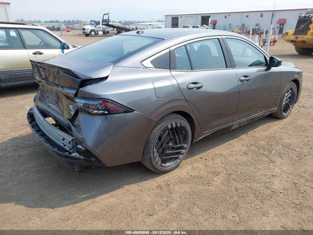 2026 NISSAN SENTRA SR 4