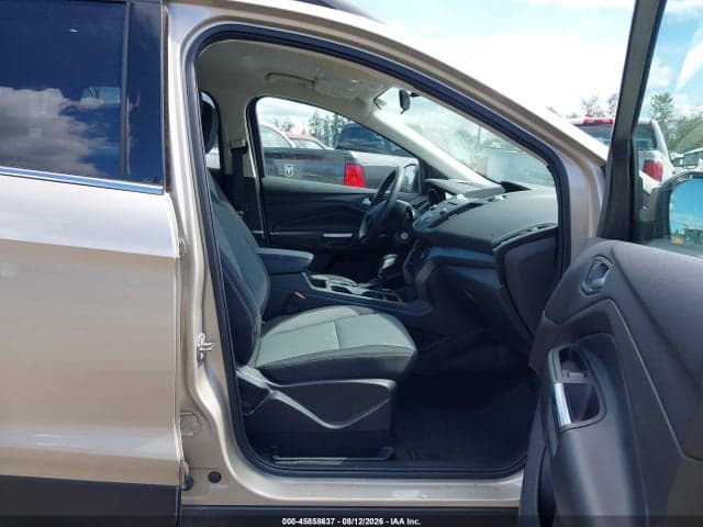 2018 FORD ESCAPE SE 5