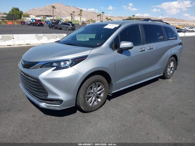 2025 TOYOTA SIENNA LE 2