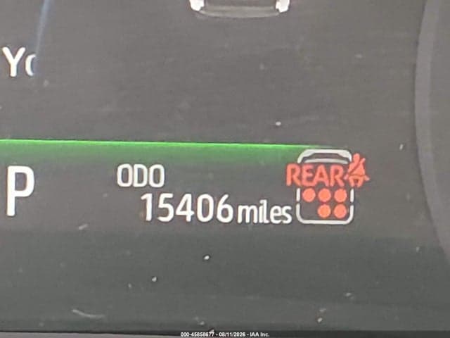 2025 TOYOTA SIENNA LE 15