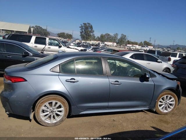 2026 TOYOTA COROLLA LE 13