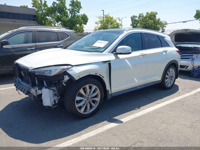 2019 INFINITI QX50 LUXE 2