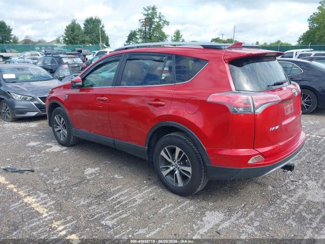 2017 TOYOTA RAV4 XLE 3