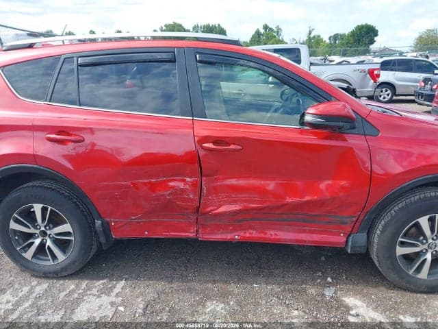 2017 TOYOTA RAV4 XLE 6