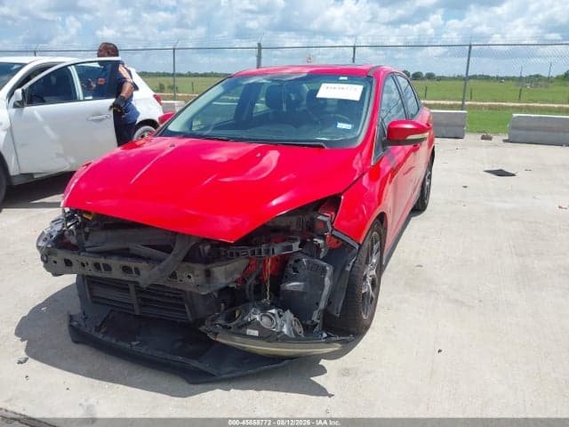 2017 FORD FOCUS SEL 6