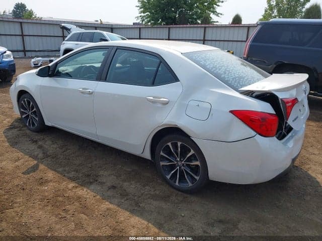 2019 TOYOTA COROLLA SE 3
