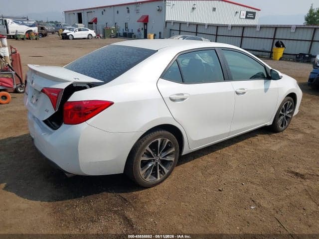 2019 TOYOTA COROLLA SE 4