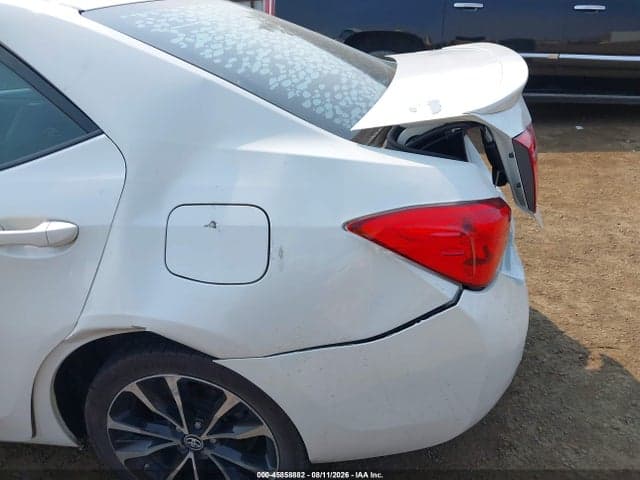 2019 TOYOTA COROLLA SE 6