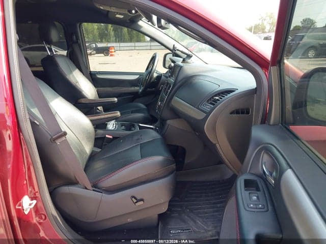 2019 DODGE GRAND CARAVAN GT 5
