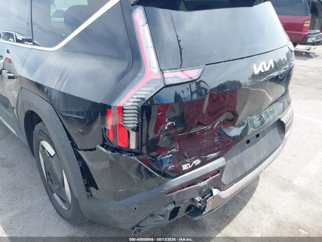 2026 KIA EV9 LIGHT LONG RANGE 6