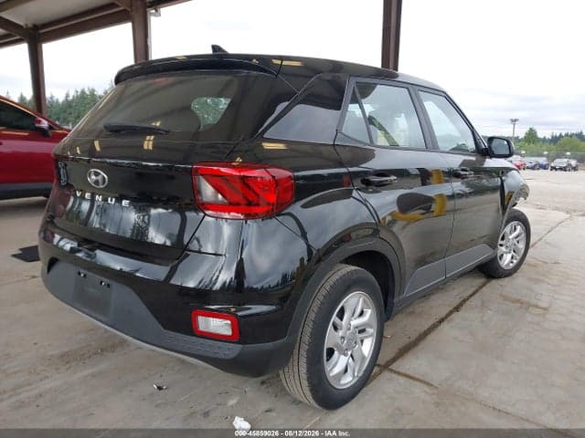 2021 HYUNDAI VENUE SE 4